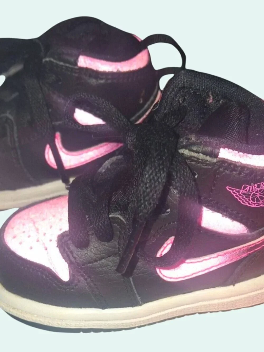 Nike Air Jordan 1 Retro Toddler Shoes Hyper Pink & Black Girls Size 4C*SH3
